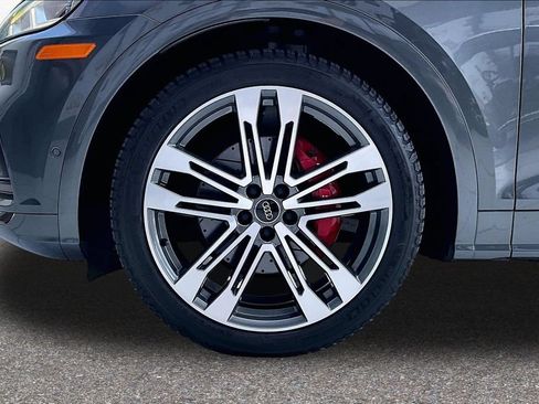 Used 2019 Audi SQ5 Prestige w/ Prestige Package AWD/4WD image 35