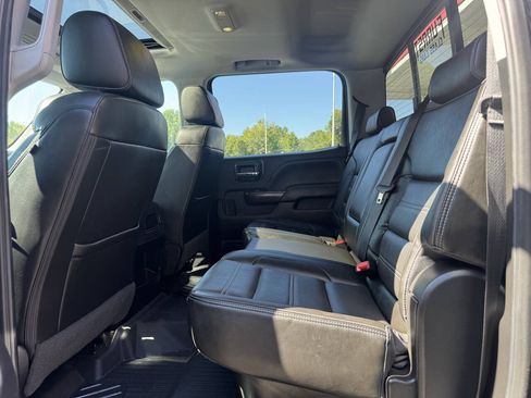 Used 2018 GMC Sierra 2500 Denali w/ Duramax Plus Package AWD/4WD image 35