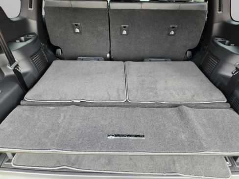 New 2026 Lexus LX 700h Luxury image 24