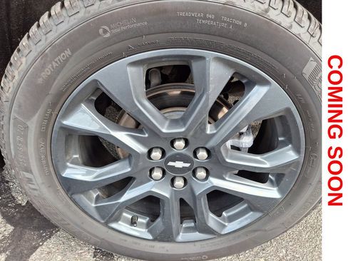 Used 2021 Chevrolet Traverse RS AWD/4WD image 9