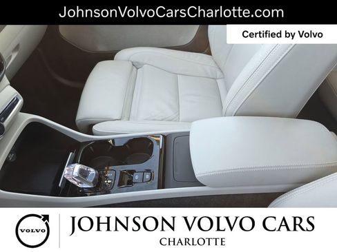 Certified 2023 Volvo XC40 B5 Plus w/ Driver Assist Package image 26