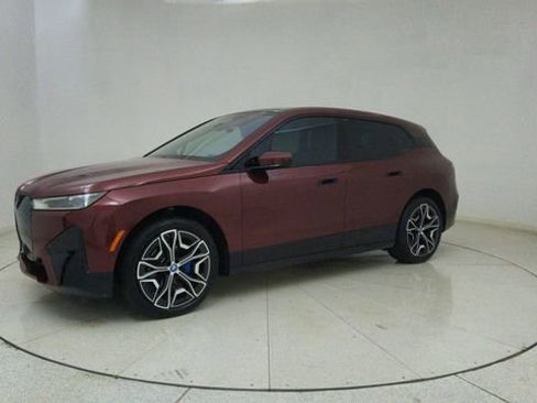 Used 2024 BMW iX xDrive50 w/ Premium Package AWD/4WD image 64