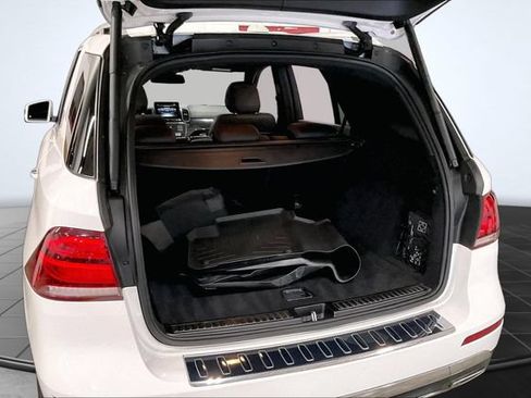 Used 2017 Mercedes-Benz GLE 350 4MATIC image 5