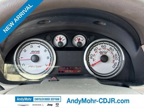 Used 2009 Ford Focus SE FWD image 7