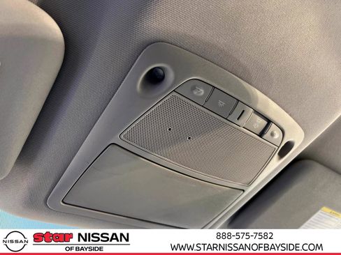 Used 2017 Nissan Rogue Sport SV image 31