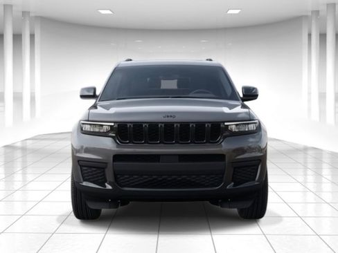 New 2025 Jeep Grand Cherokee L Altitude image 6