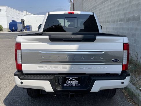 Used 2017 Ford F350 Platinum w/ Platinum Ultimate Package AWD/4WD image 5