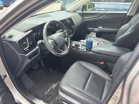 Used 2025 Lexus NX 250 FWD w/ Accessory Package (Z2) image 3
