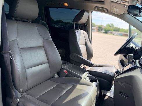Used 2017 Honda Odyssey EX-L image 21
