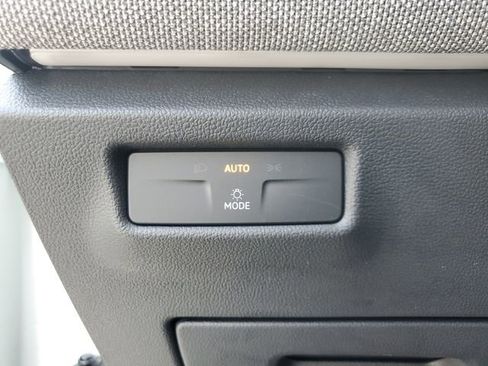 New 2026 Volkswagen Tiguan S FWD image 28