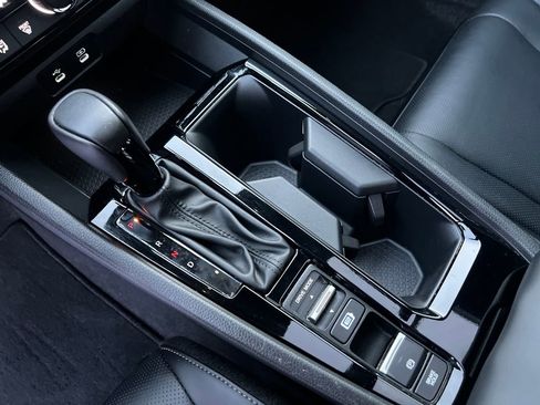 Used 2024 Honda Accord Sport image 17