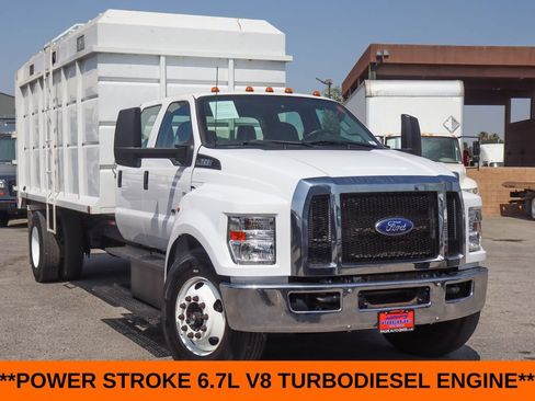 Used 2023 Ford F650 2WD Crew Cab Super Duty image 3