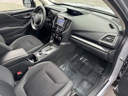 Used 2021 Subaru Forester Premium image 36