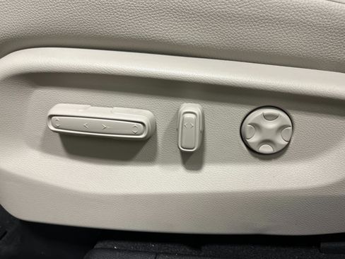 New 2026 Honda Odyssey EX-L image 14