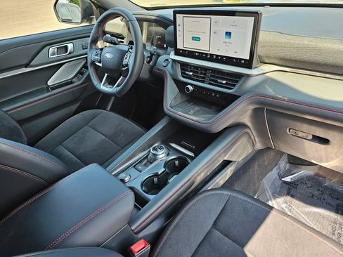 Certified 2025 Ford Explorer ST w/ Sun And Sound Package AWD/4WD image 12