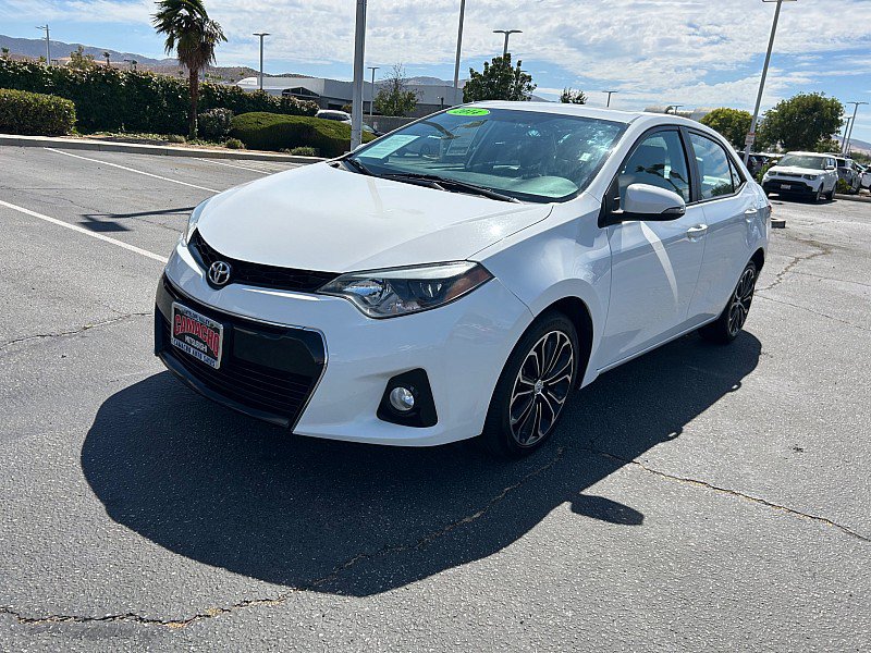 Used 2014 Toyota Corolla S w/ Driver Convenience Package FWD image 3