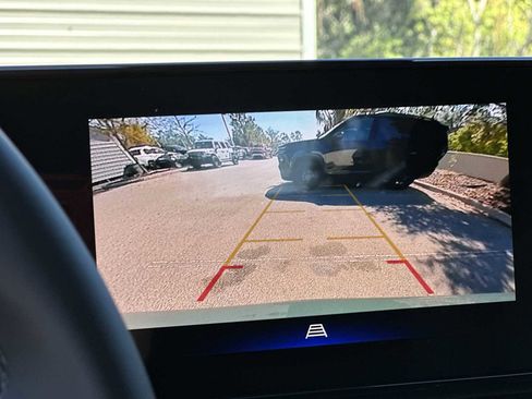 New 2026 Chevrolet Trax LT w/ Sunroof Package image 23