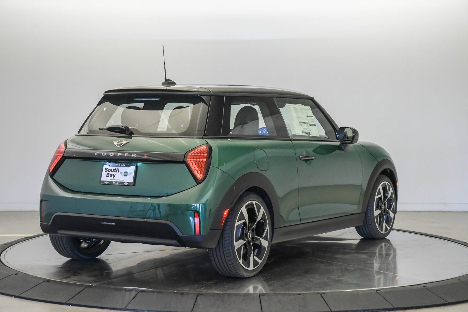 New 2026 MINI Cooper S FWD image 4