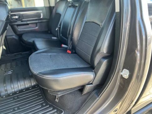 Used 2018 RAM 2500 Big Horn w/ Sport Appearance Group AWD/4WD image 17