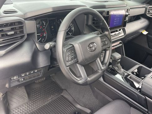 New 2026 Toyota Tundra SR image 10