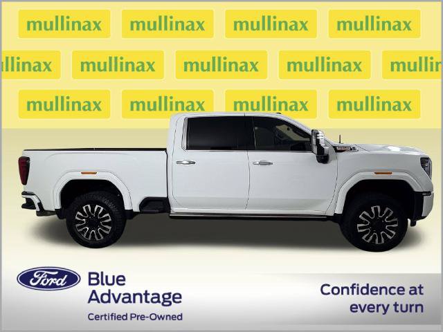 Used 2024 GMC Sierra 2500 Denali w/ Denali Reserve Package AWD/4WD image 2