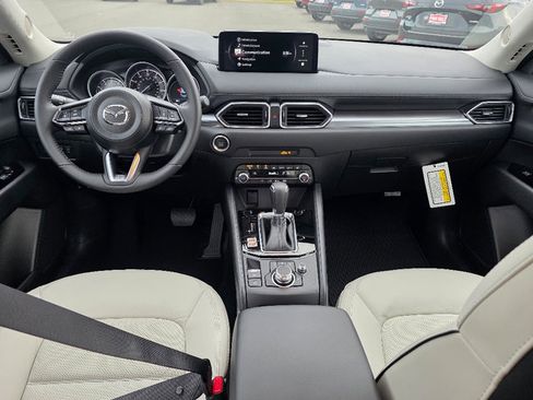 New 2025 MAZDA CX-5 AWD 2.5 S w/ Preferred Package image 2