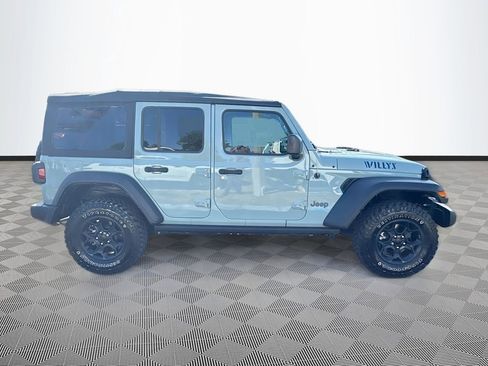 Used 2023 Jeep Wrangler Unlimited w/ 8.4" Radio Group AWD/4WD image 5