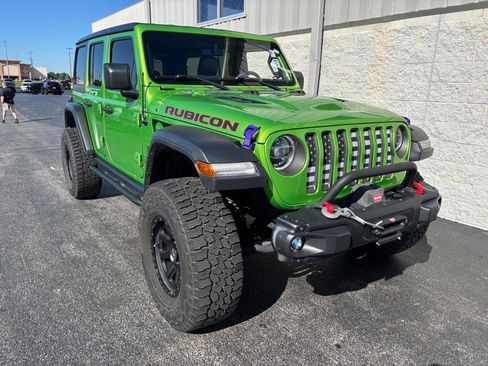 Used 2018 Jeep Wrangler Unlimited Rubicon AWD/4WD image 3