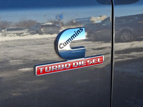 Used 2024 RAM 2500 Big Horn image 32