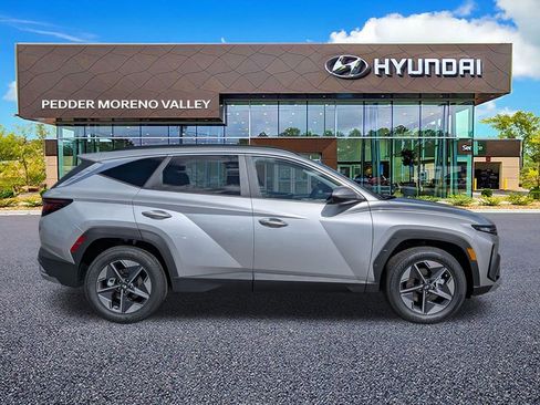 New 2026 Hyundai Tucson SEL FWD image 3