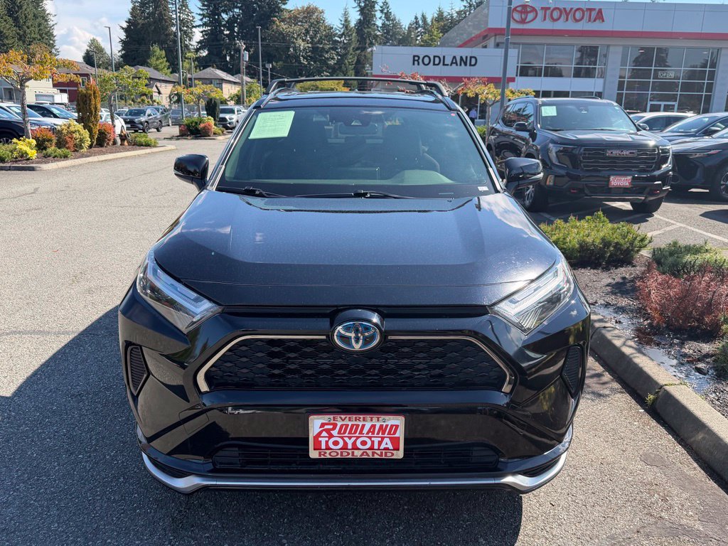 Certified 2023 Toyota RAV4 SE w/ Weather & Moonroof Package AWD/4WD image 5