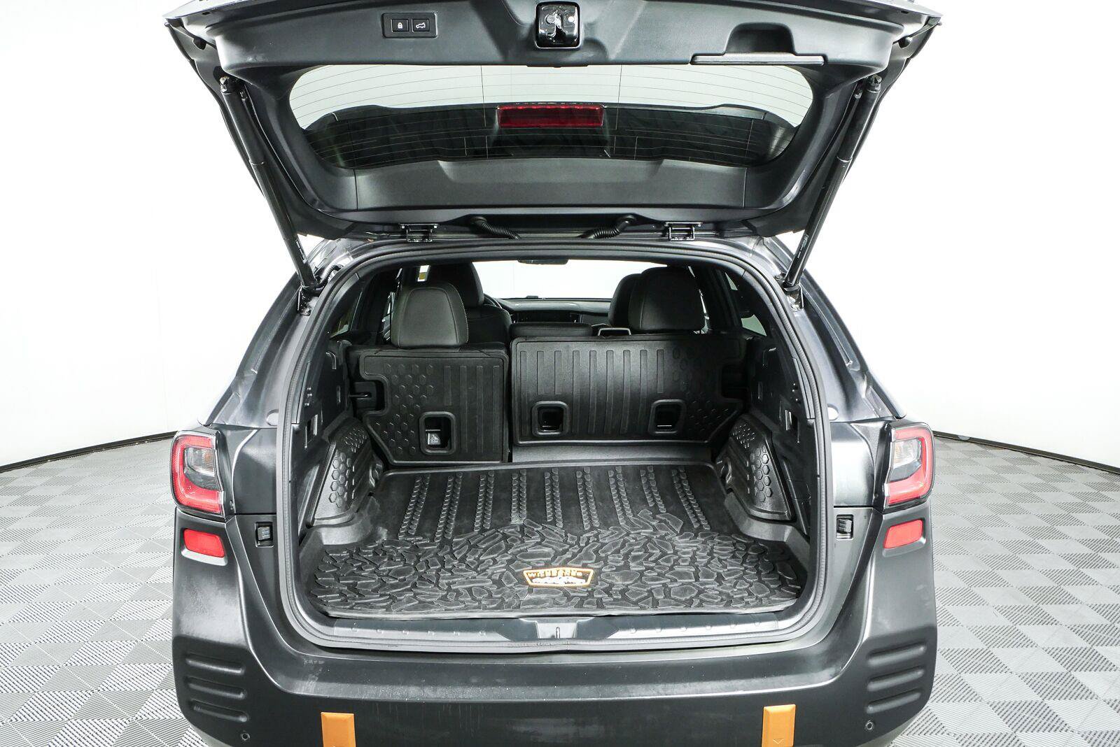 Used 2023 Subaru Outback Wilderness AWD/4WD image 31
