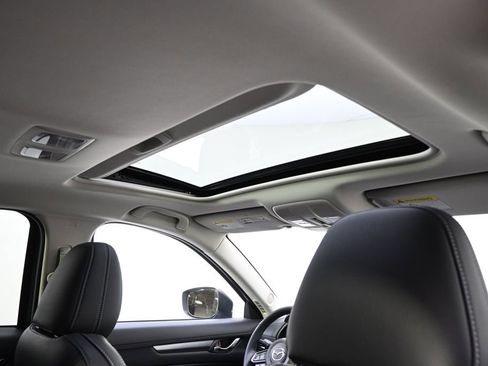 Used 2024 MAZDA CX-5 AWD 2.5 S w/ Preferred Package image 17