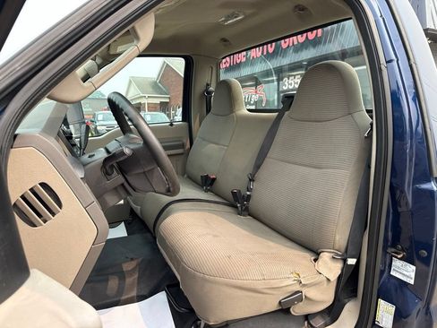 Used 2010 Ford F250 XLT AWD/4WD image 2