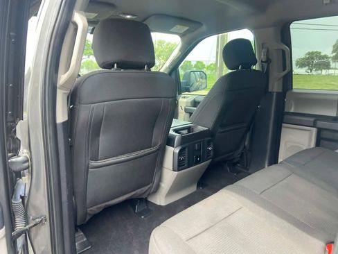 Used 2019 Ford F150 XL w/ Equipment Group 101A Mid AWD/4WD image 12