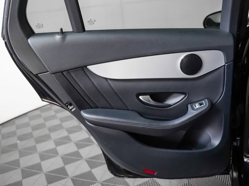 Certified 2022 Mercedes-Benz GLC 300 image 24