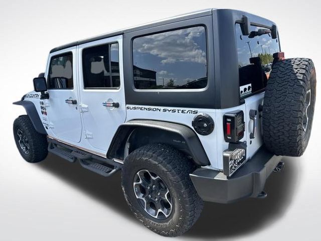 Used 2018 Jeep Wrangler Unlimited Sahara w/ Connectivity Group AWD/4WD image 6