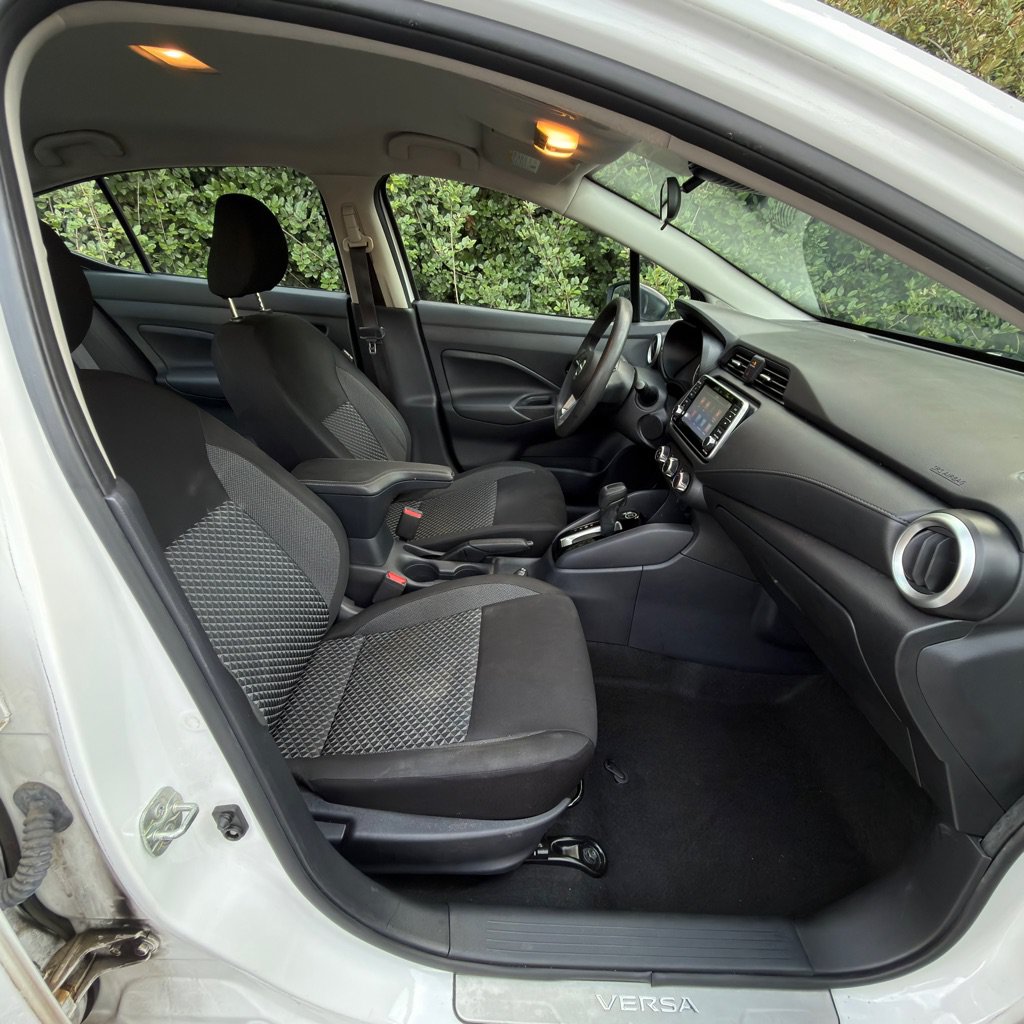 Used 2020 Nissan Versa S FWD image 21
