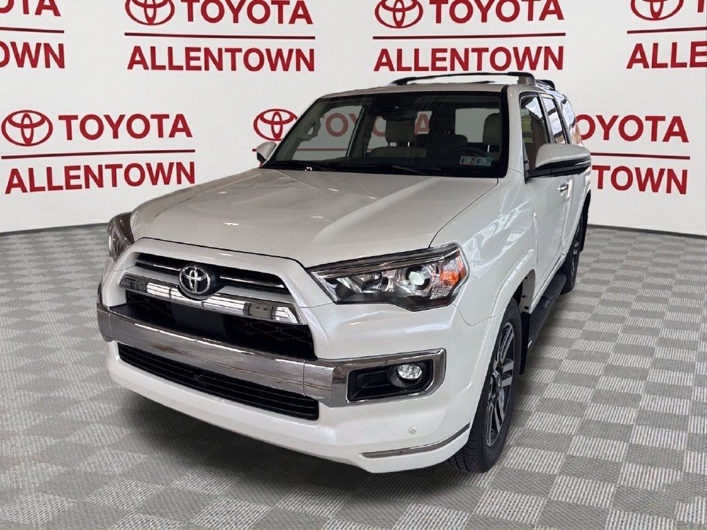 Used 2022 Toyota 4Runner Limited AWD/4WD image 18