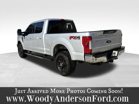 Used 2017 Ford F250 Lariat w/ Lariat Ultimate Package image 5