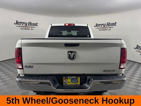 Used 2018 RAM 2500 Tradesman w/ Chrome Appearance Group AWD/4WD image 8