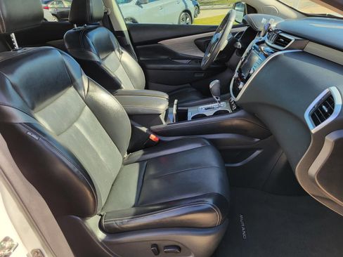 Certified 2017 Nissan Murano Platinum w/ Platinum Technology Package image 16
