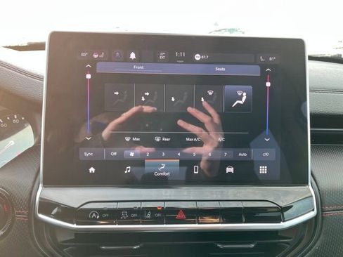 Used 2022 Jeep Compass Trailhawk w/ Trailhawk Convenience Group image 19