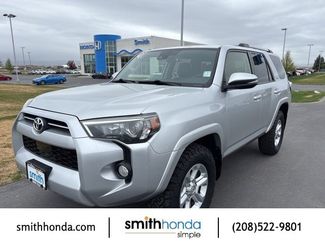 Used 2020 Toyota 4Runner 4WD video 1