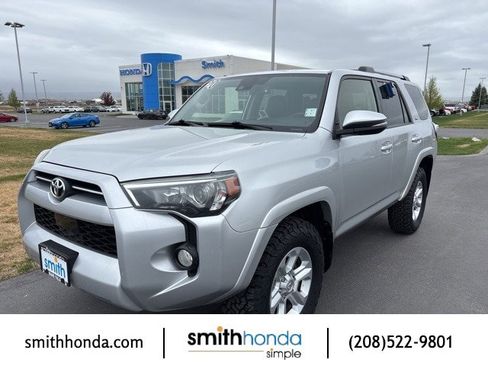 Used 2020 Toyota 4Runner 4WD image 1