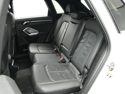 Used 2020 Audi Q3 2.0T Premium Plus w/ Premium Plus Package image 16