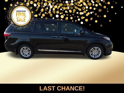 Used 2017 Toyota Sienna XLE image 5