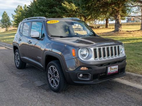 Used 2018 Jeep Renegade Limited w/ Trailer Tow Group image 8