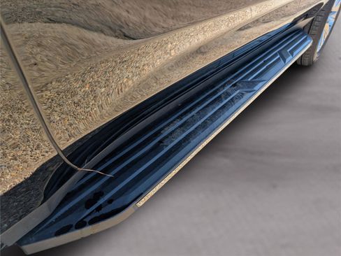 Used 2024 Chevrolet Tahoe Premier image 30