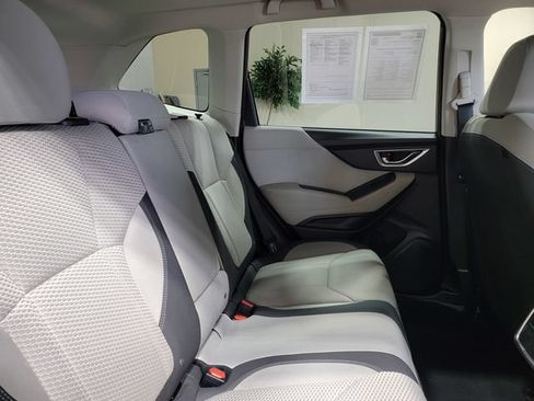 Used 2021 Subaru Forester Premium AWD/4WD image 15